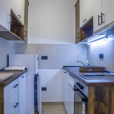 Langzeitmiete einer modernen 3-Zimmer-Wohnung, 72 m², Stadtteil Voždovac, Belgrad, Serbien